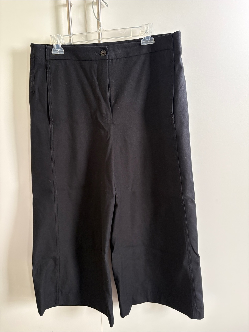Ann Taylor Black Wide-Leg Cropped Pants 12